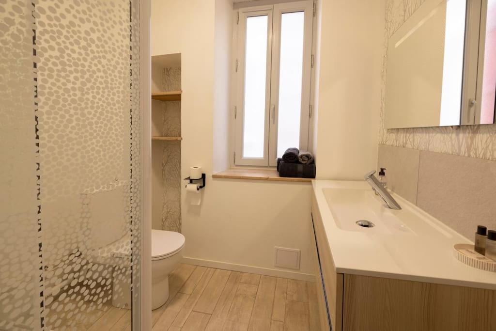 Montluçon Le Cosy C - T2 Tout Equipe - Centre-Ville Gare מראה חיצוני תמונה